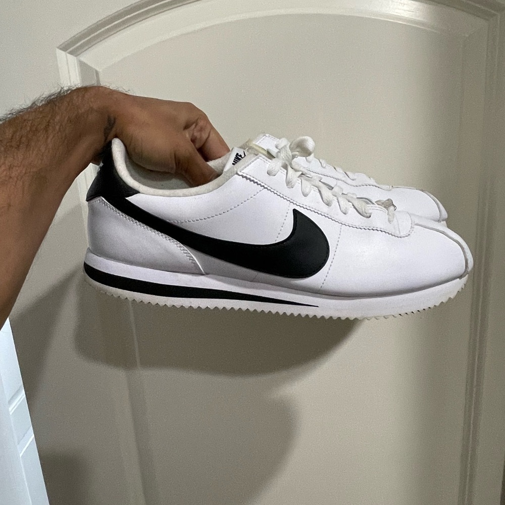 Nike Cortez white black size 13